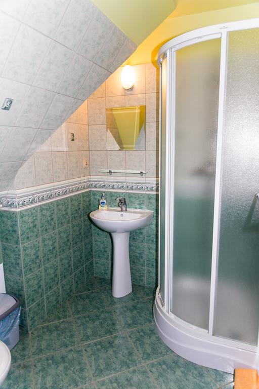 Domek Pod Klonem Agroturystyka Bialowieza Room photo